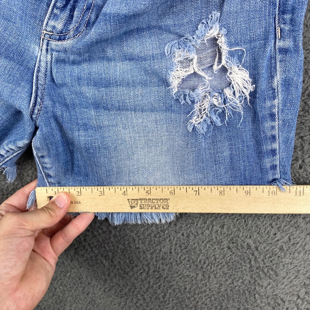 Cello Denim Shorts Womens Size 9 Blue Distressed Frayed Hem Ripped Casual - Picture 7 of 9